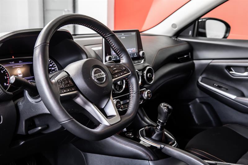 2022
Nissan
Sentra